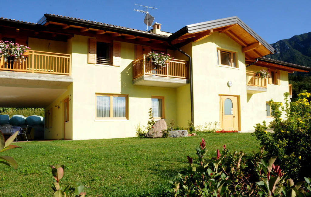 Villa Agritur Campo Fiorito Dro Esterno foto